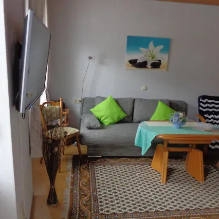 Apartment Leo Werland-ehses *